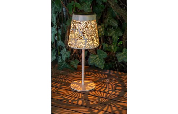 Gagnez une lampe de table au design de votre choix