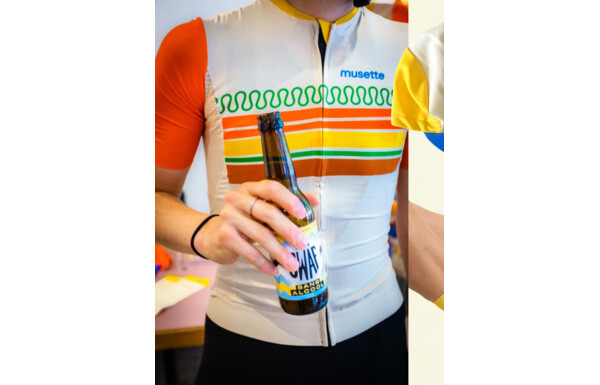 Gagnez 1 cartons de 24 bières Dr. Gab’s, 1 paire de chaussettes et 1 gapette de la nouvelle collection @musette.cycling et d'autres lots